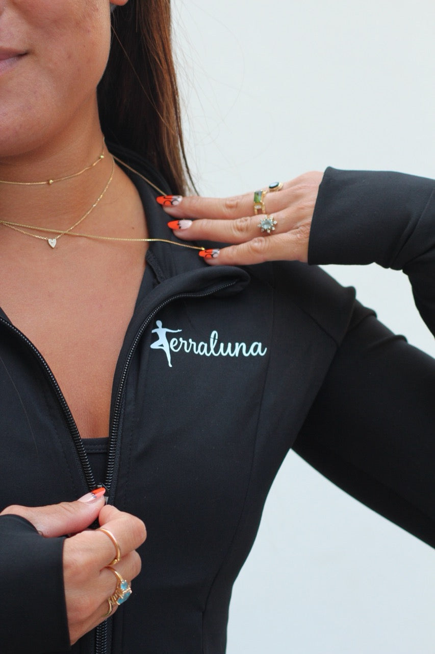 WORKOUT JACKET