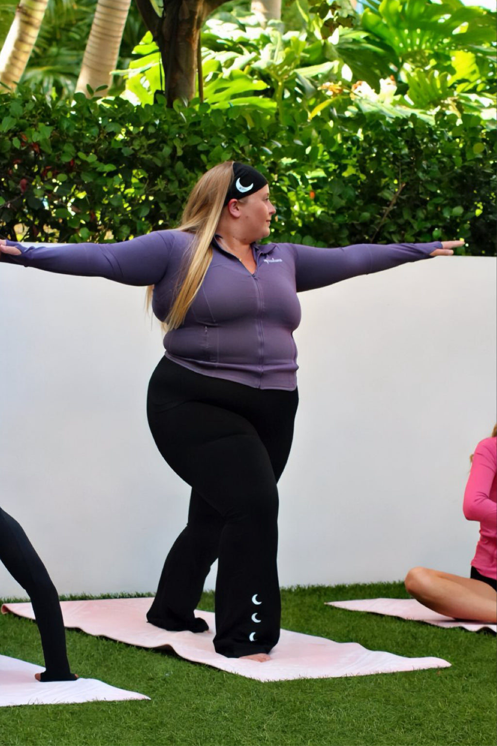 WORKOUT JACKET